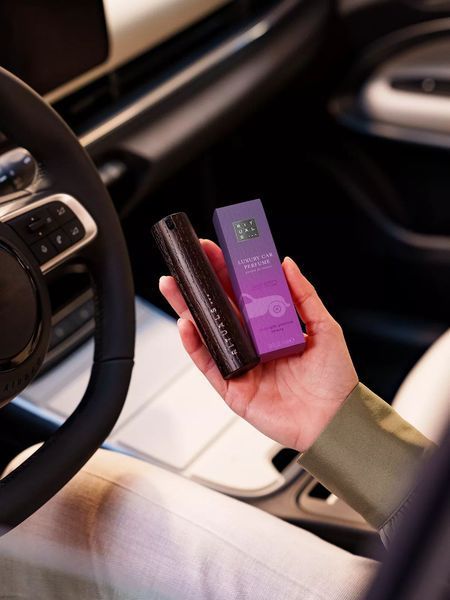 Подарунковий набір для автомобіля Rituals The Ritual of Yozakura Car Perfume Spray Kit 1828 фото